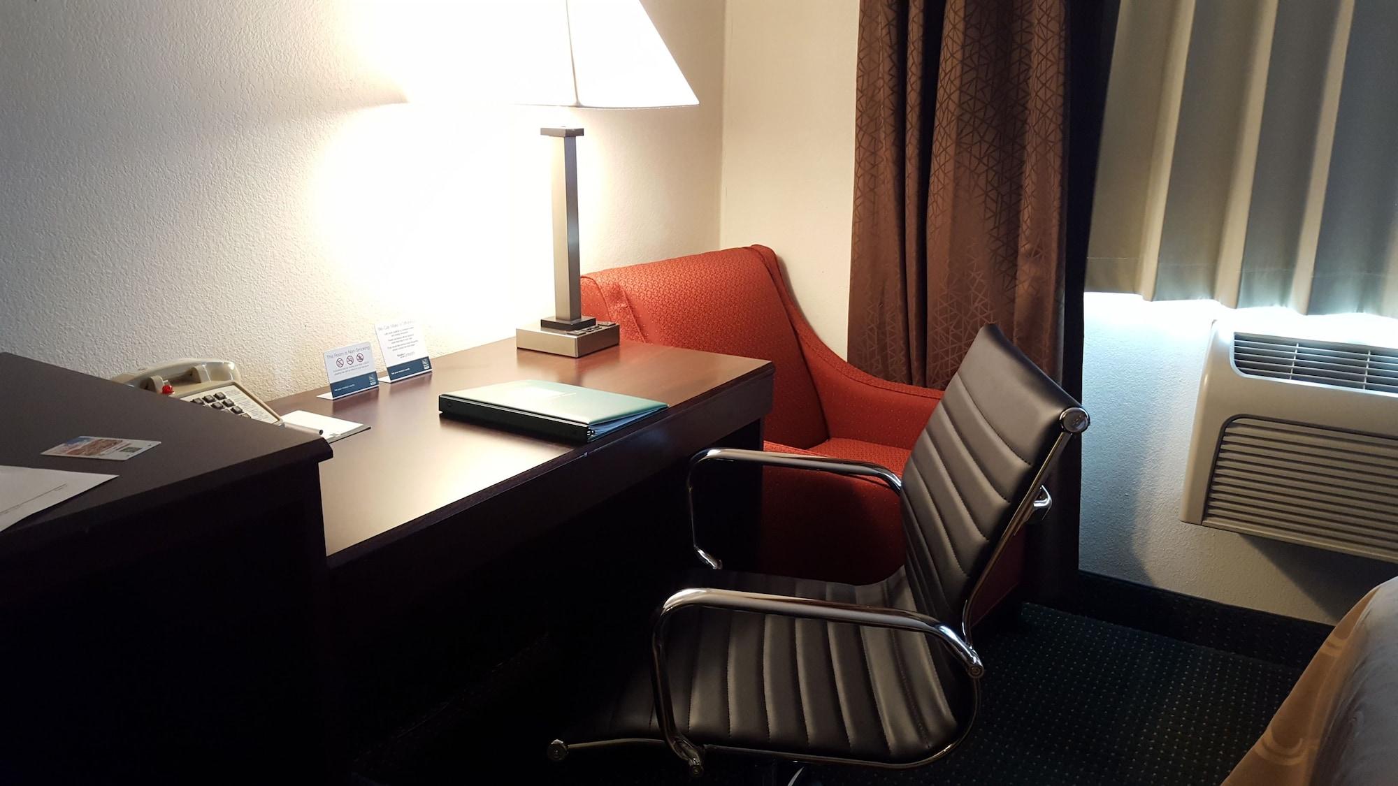 Quality Inn Ozark-Springfield South Exterior foto